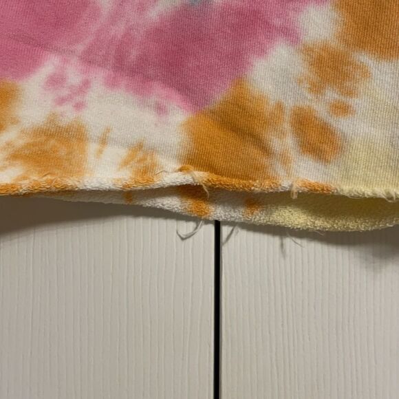 DAYDREAMER Rainbow Tie Dye Cropped Sweatshirt - Brand New - Picture 3 of 7